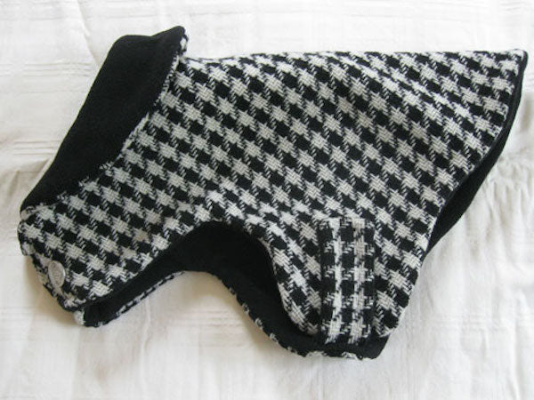 Wool Clothes for Pugs: Timeless Houndstooth